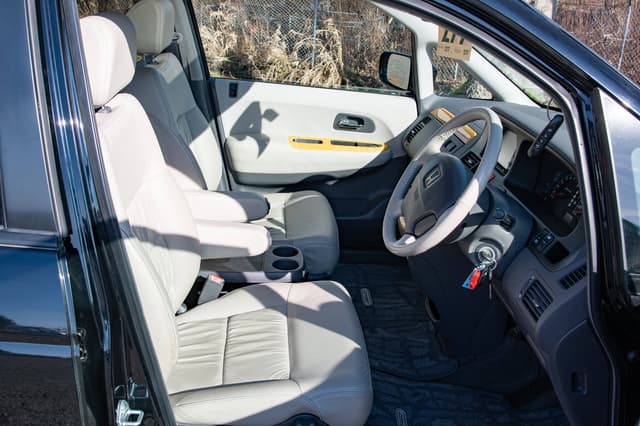 1999 Honda Odyssey JDM car for sale — photo 10 of 10