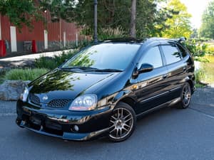 1999 Nissan Tino JDM car for sale