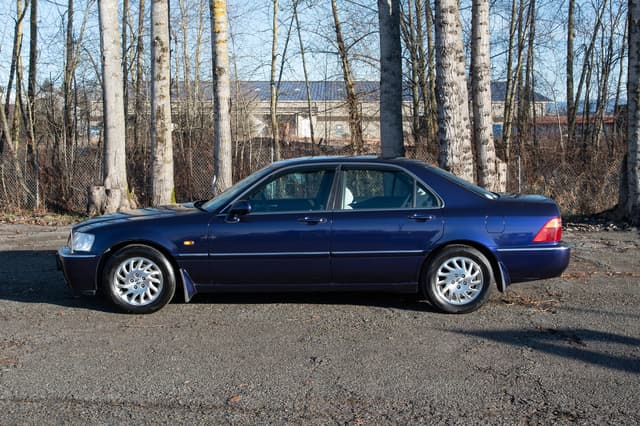 2000 Honda Legend JDM car for sale — photo 7 of 10