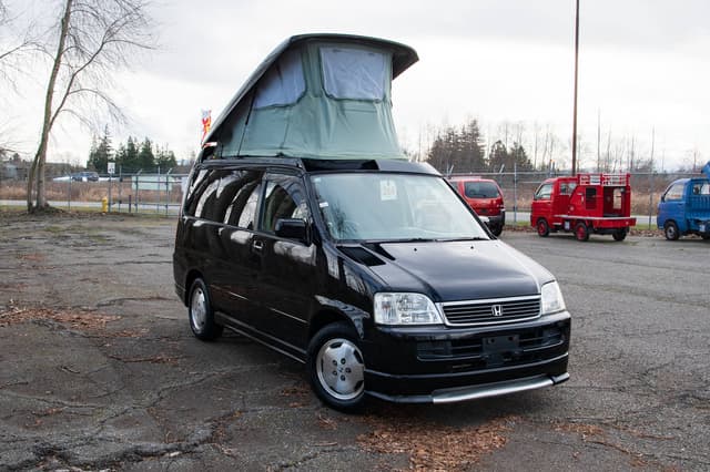 2000 Honda Step Wagon JDM car for sale — photo 3 of 10