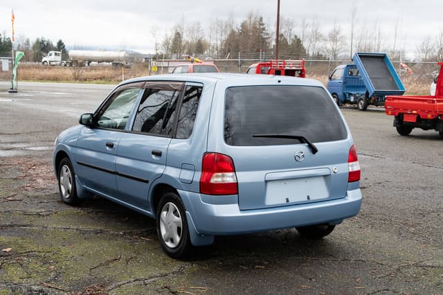 2000 Mazda Demio JDM car for sale — photo 4 of 10