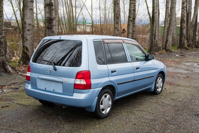 2000 Mazda Demio JDM car for sale — photo 6 of 10