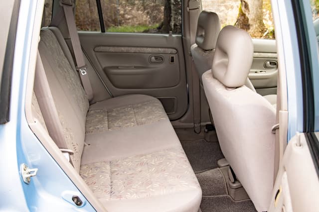 2000 Mazda Demio JDM car for sale — photo 8 of 10