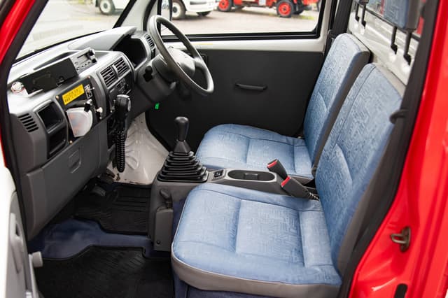 2000 Mitsubishi Minicab JDM car for sale — photo 10 of 10
