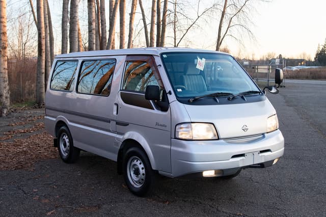 2000 Nissan Vanette JDM car for sale — photo 3 of 10