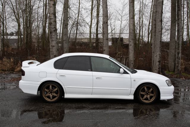 2000 Subaru Legacy JDM car for sale — photo 7 of 10