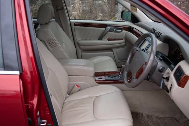 2000 Toyota Crown JDM car for sale — photo 10 of 10