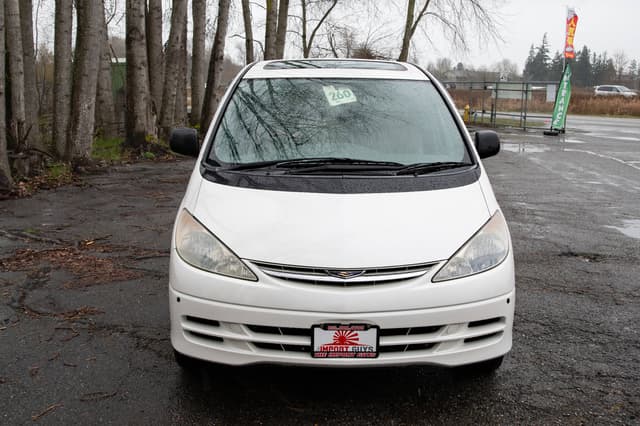 2000 Toyota Estima JDM car for sale — photo 2 of 10