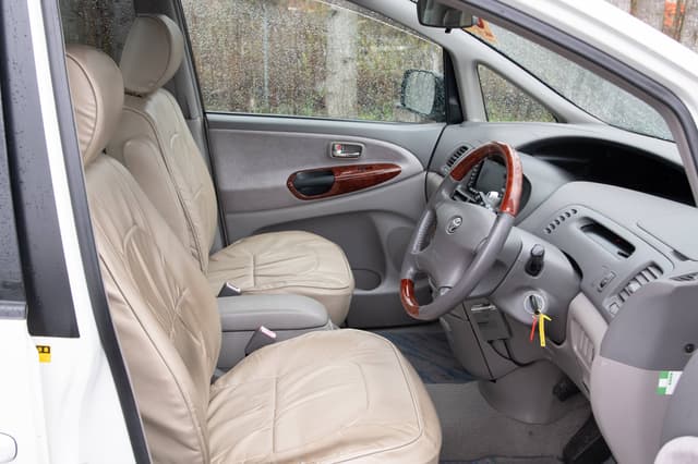 2000 Toyota Estima JDM car for sale — photo 10 of 10