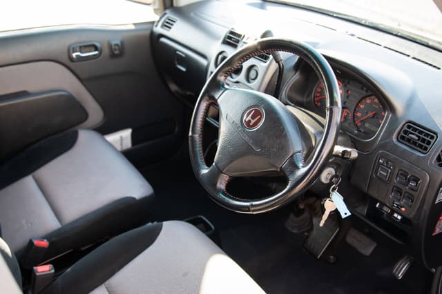2001 Honda Life JDM car for sale — photo 8 of 10