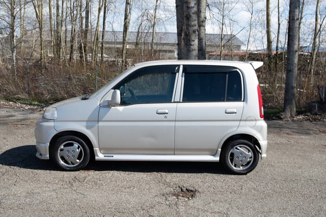 2001 Honda Life JDM car for sale — photo 8 of 10