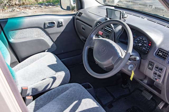 2001 Honda Life JDM car for sale — photo 9 of 10