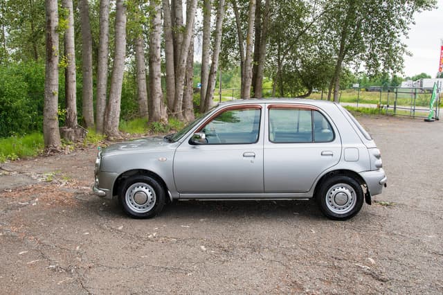 2001 Nissan March JDM car for sale — photo 7 of 10