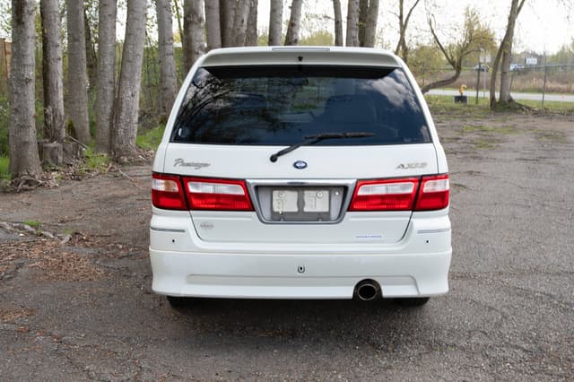 2001 Nissan Presage JDM car for sale — photo 5 of 10