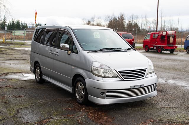 2001 Nissan Serena JDM car for sale — photo 3 of 10