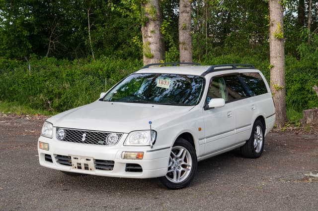 2001 Nissan Stagea JDM car for sale in USA