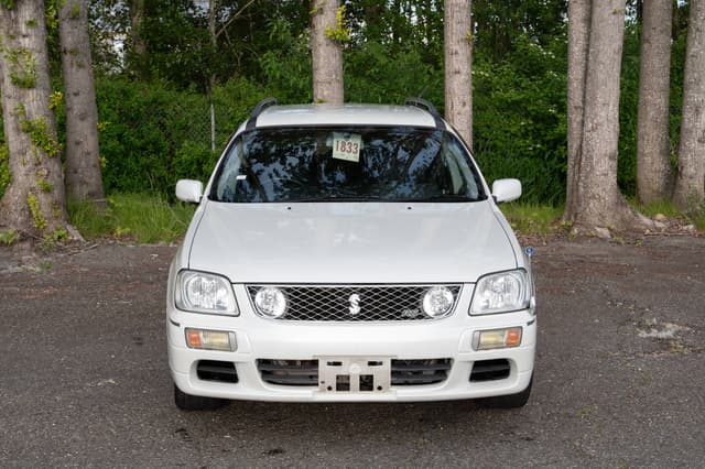 2001 Nissan Stagea JDM car for sale — photo 2 of 10