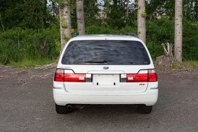2001 Nissan Stagea JDM car for sale — photo 5 of 10