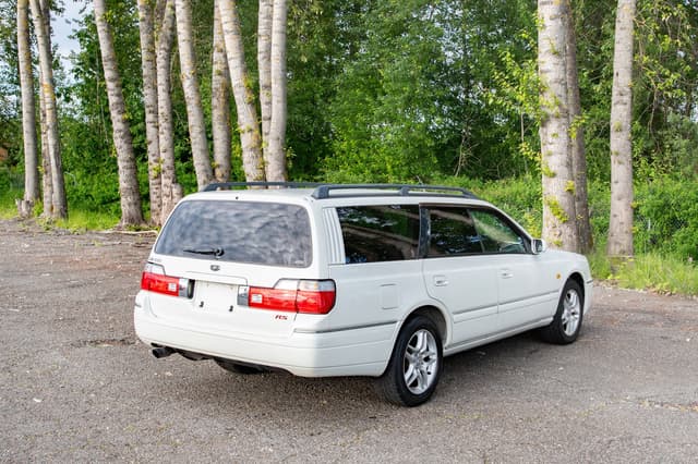 2001 Nissan Stagea JDM car for sale — photo 6 of 10