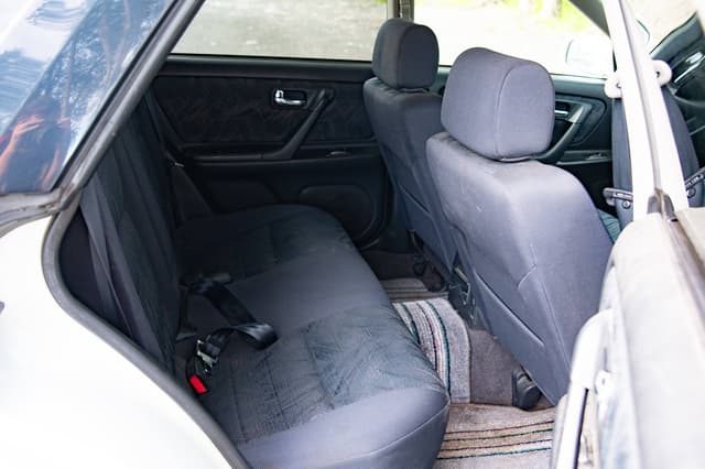 2001 Nissan Stagea JDM car for sale — photo 9 of 10