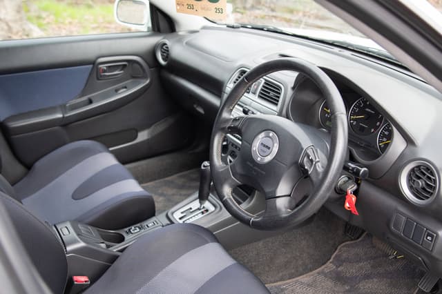 2001 Subaru Impreza WRX JDM car for sale — photo 9 of 10