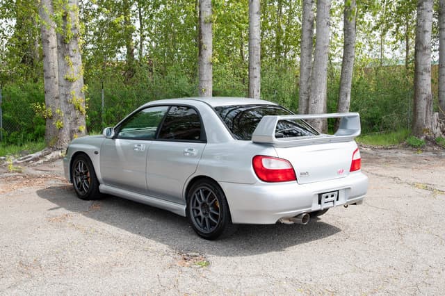 2001 Subaru Impreza WRX STI JDM car for sale — photo 4 of 10