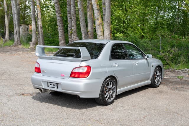 2001 Subaru Impreza WRX STI JDM car for sale — photo 6 of 10
