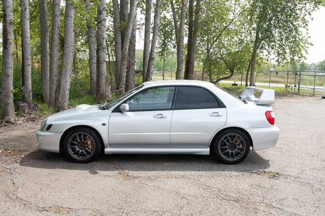 2001 Subaru Impreza WRX STI JDM car for sale — photo 7 of 10