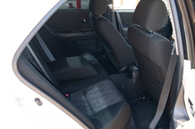2001 Toyota Altezza JDM car for sale — photo 10 of 10
