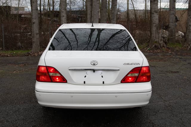 2001 Toyota Celsior JDM car for sale — photo 5 of 10