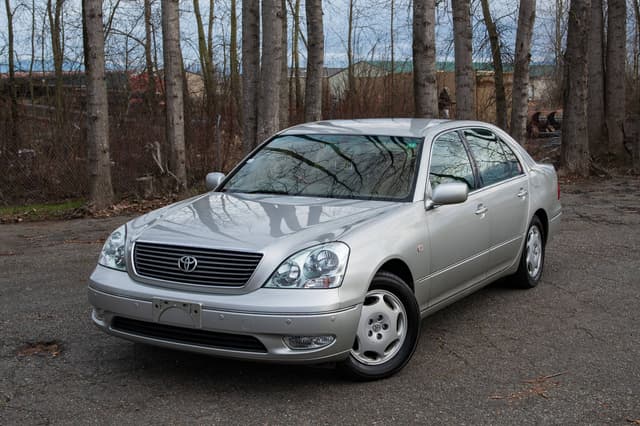 2001 Toyota Celsior JDM car for sale in USA