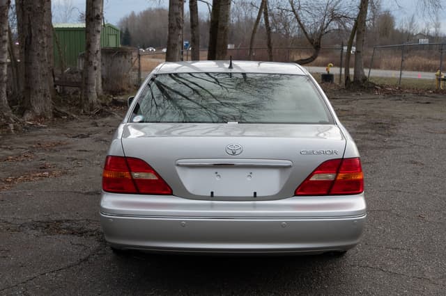 2001 Toyota Celsior JDM car for sale — photo 5 of 10