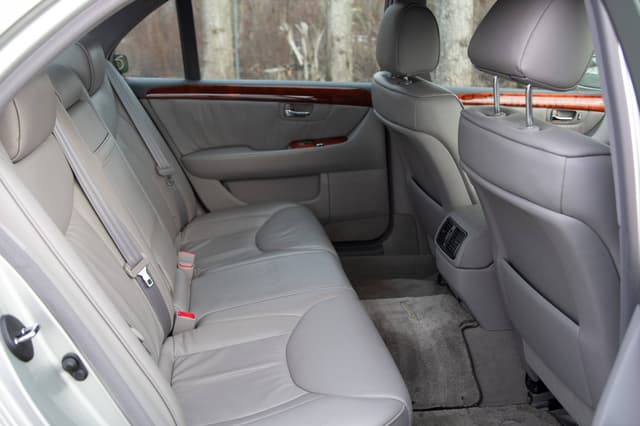 2001 Toyota Celsior JDM car for sale — photo 10 of 10
