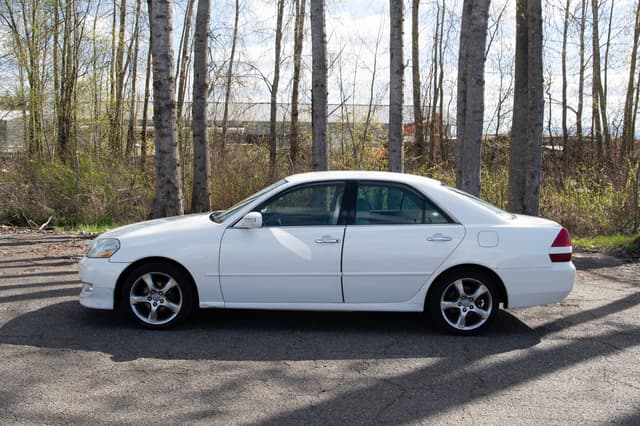 2001 Toyota Mark II JDM car for sale — photo 7 of 10