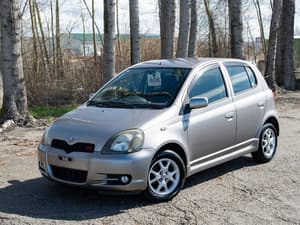 2001 Toyota Vitz JDM car for sale