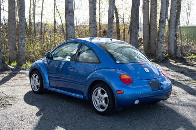 2001 Volkswagen Beetle JDM car for sale — photo 4 of 10