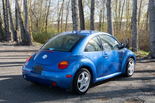 2001 Volkswagen Beetle JDM car for sale — photo 6 of 10