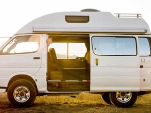 jdm-vans-and-camper-conversions-e1602959502782