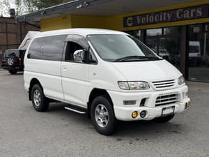 2005 Mitsubishi Delica JDM car for sale