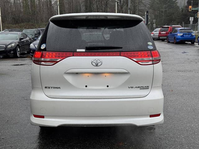 2006 Toyota Estima JDM car for sale — photo 6 of 10