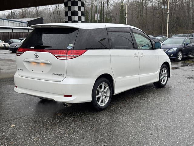2006 Toyota Estima JDM car for sale — photo 7 of 10
