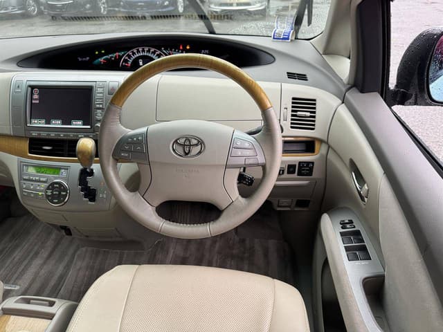 2006 Toyota Estima JDM car for sale — photo 10 of 10