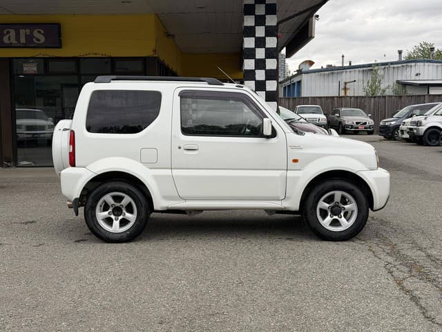 2008 Suzuki Jimny JDM car for sale — photo 8 of 10