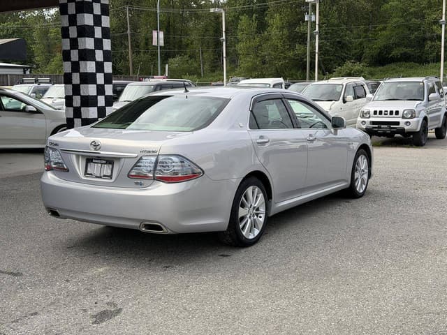 2008 Toyota Crown JDM car for sale — photo 7 of 10