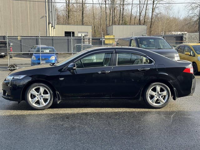 2010 Honda Accord JDM car for sale — photo 4 of 10