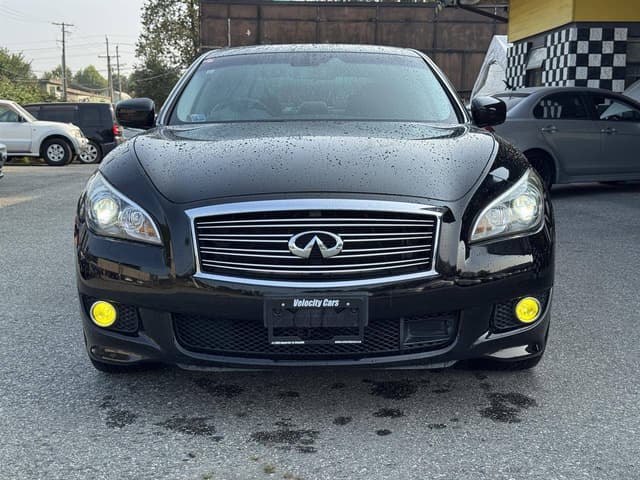 2010 Nissan Fuga JDM car for sale — photo 2 of 10