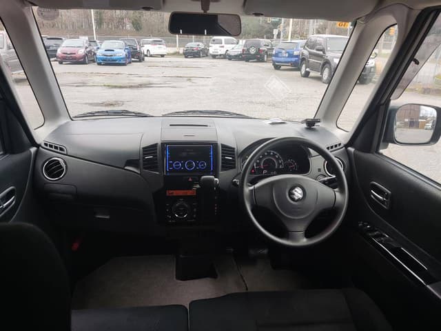 2010 Suzuki Palette JDM car for sale — photo 7 of 10
