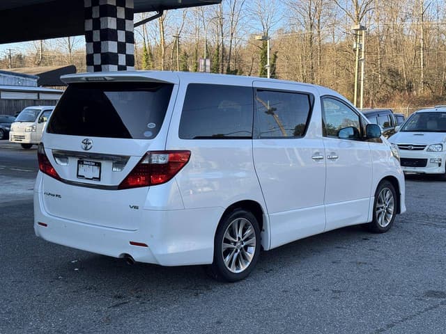 2010 Toyota Alphard JDM car for sale — photo 7 of 10