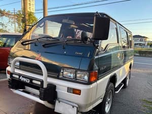 1988 Mitsubishi Delica JDM car for sale