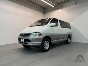 1997 Toyota Granvia JDM car for sale